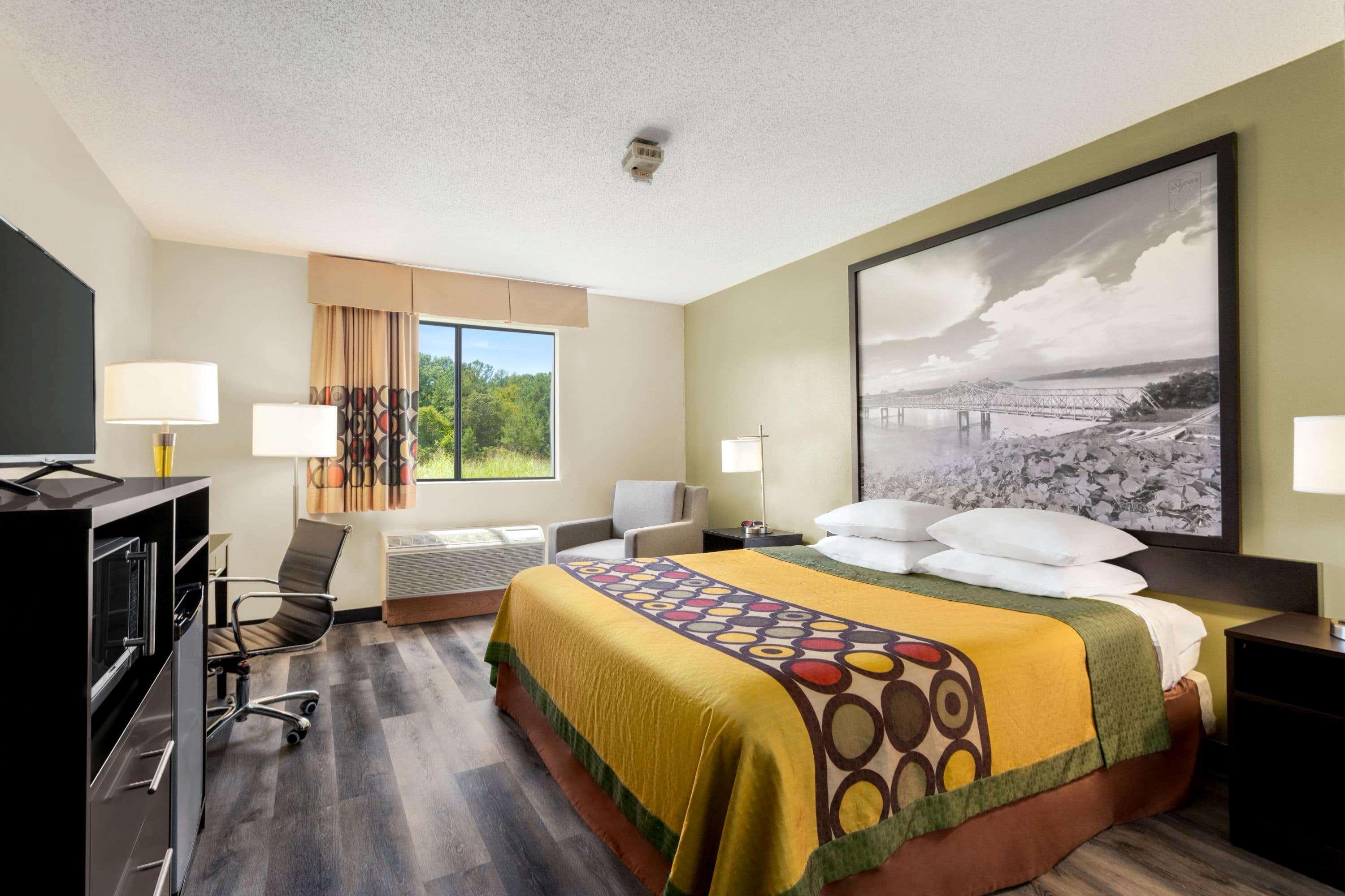 Super 8 By Wyndham Clinton Hotel Luaran gambar